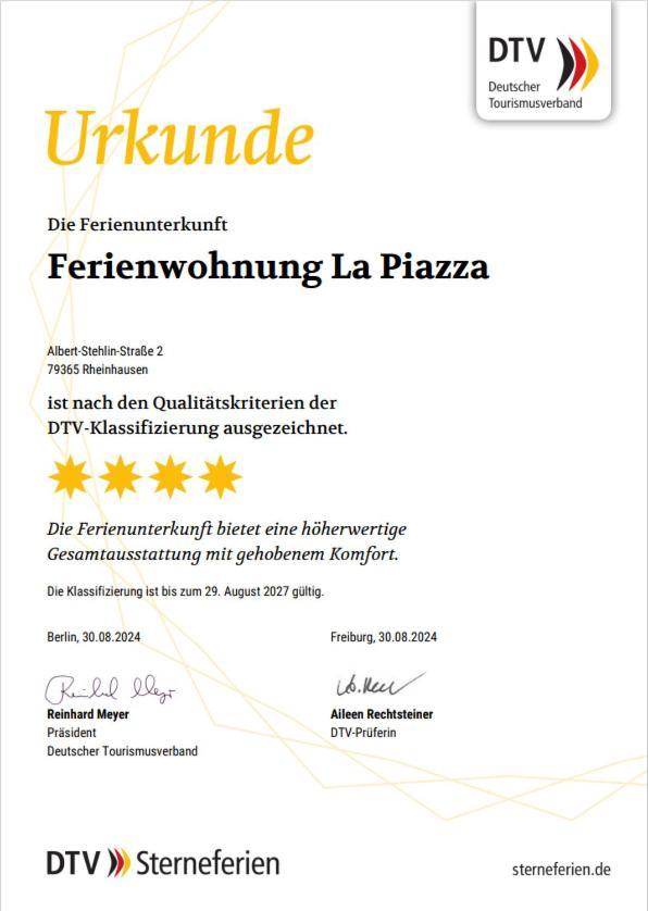 Апартаменты La Piazza-Райнхаузен Экстерьер фото
